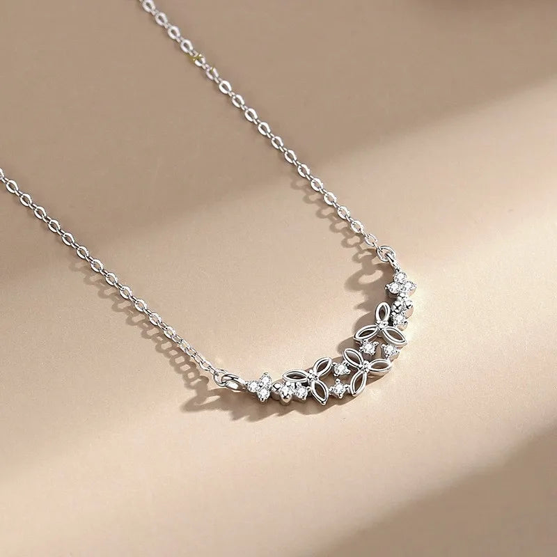 925 Sterling Silver Zircons Flowers Pendant Necklace