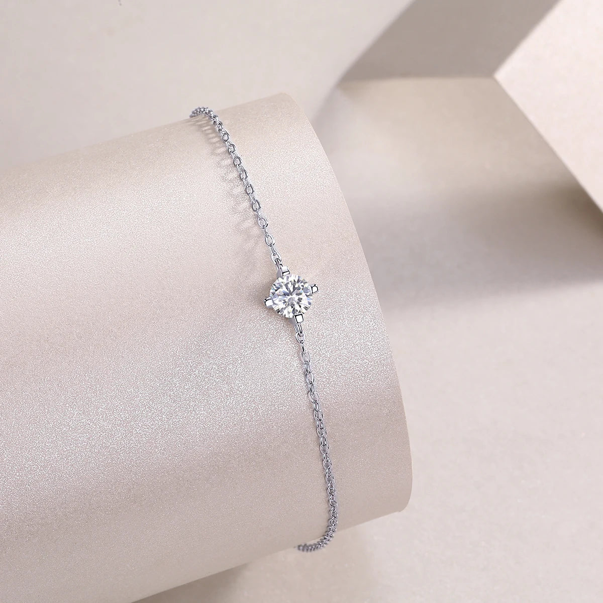 925 Sterling Silver Solitare Bracelet