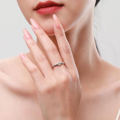 925 Sterling Silver Fashion Honeycomb Sparkling CZ Rings