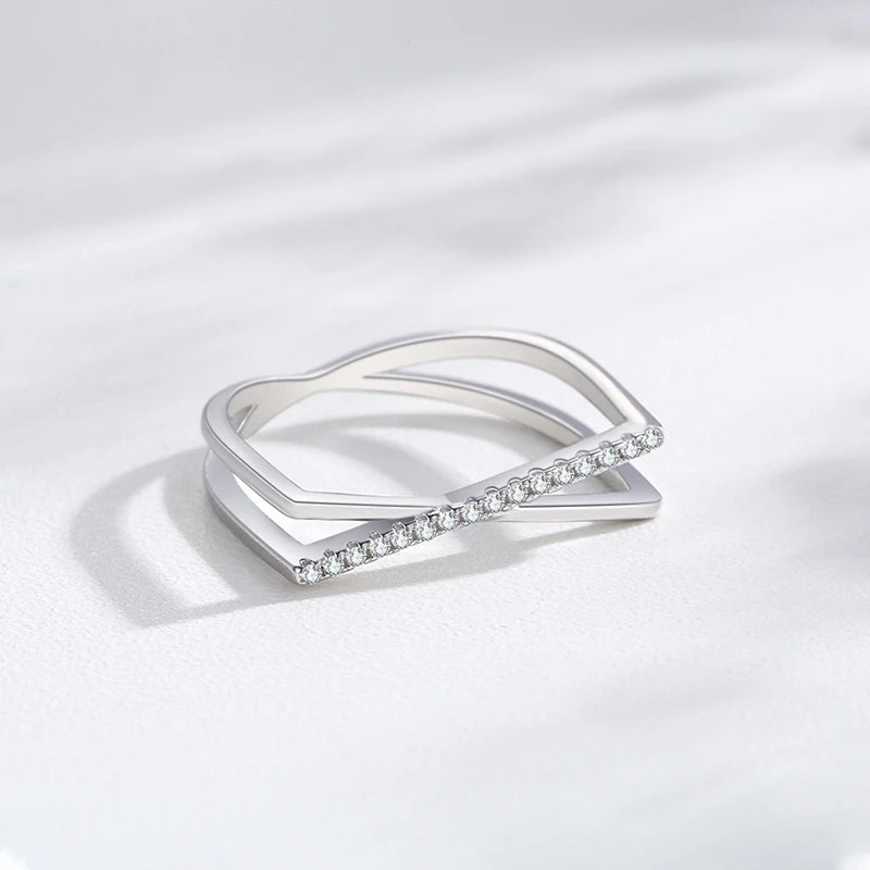 925 Sterling Silver Fashion Geometric Cross Line Cubic Zirconia Finger Ring