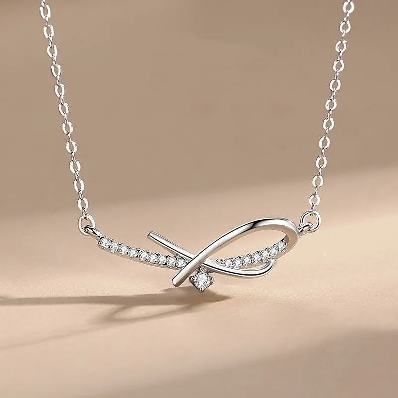 925 Sterling Silver Dainty Bowtie Pendant Necklace