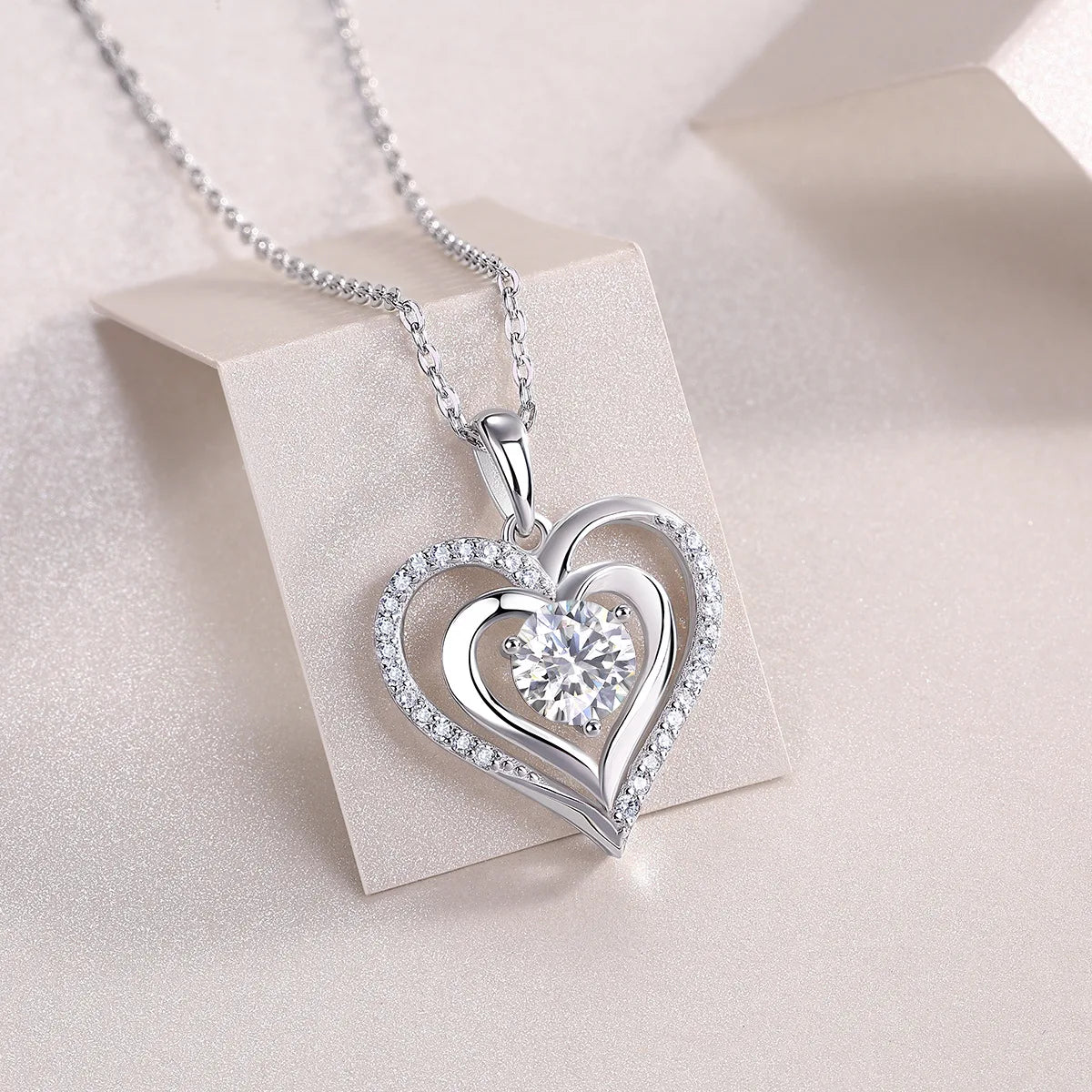 925 Silver Temperament Fashion Heart-Shaped Pendant