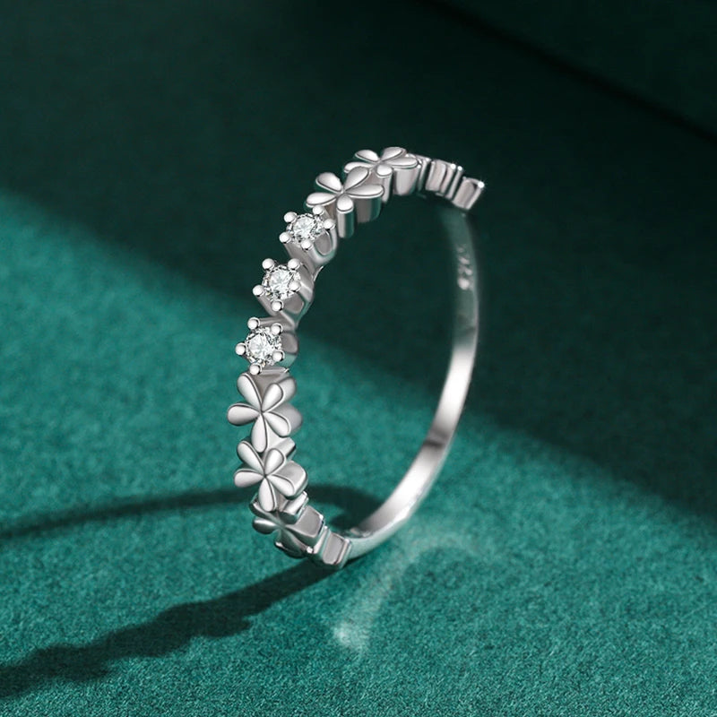 925 Sterling Silver Fashion Clear CZ Daisy Flower Line Stackable Rings