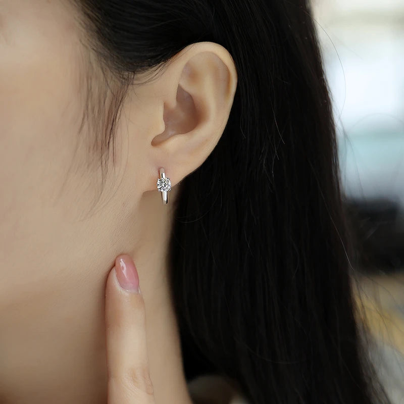 925 Silver Round Cut Bar Design Stud Earrings